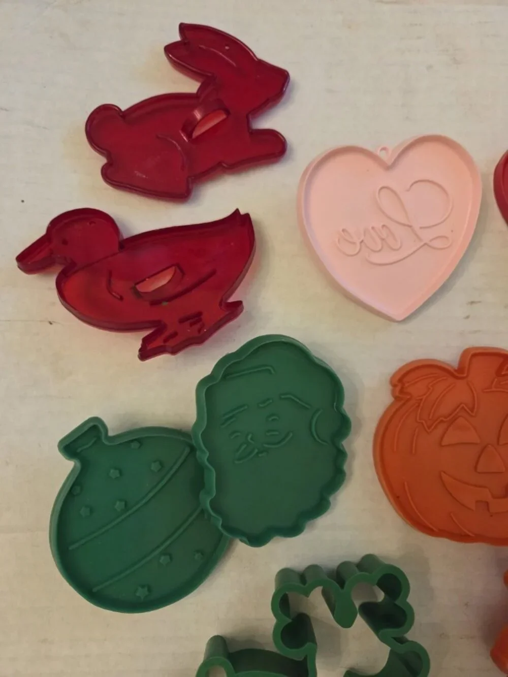 Vtg Huge Lot 33 Cookie cutters Plastic Holiday Christmas Halloween St Patrick